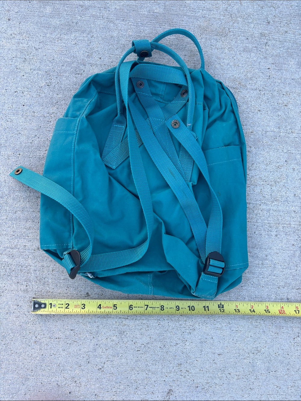 Fjallraven Kanken Backpack in Teal Blue - Picture 3 of 9